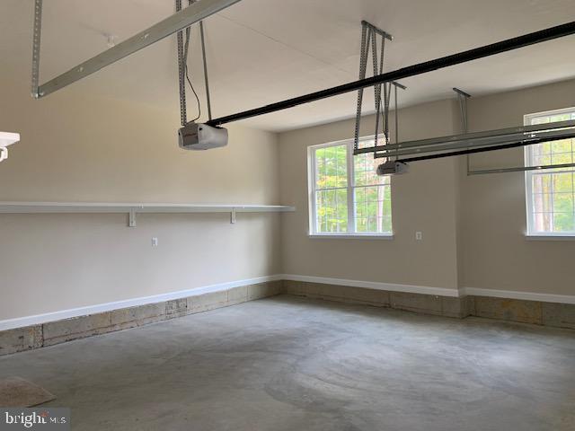 HUNTER SPRINGS - Residential