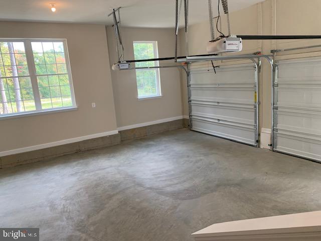 HUNTER SPRINGS - Residential