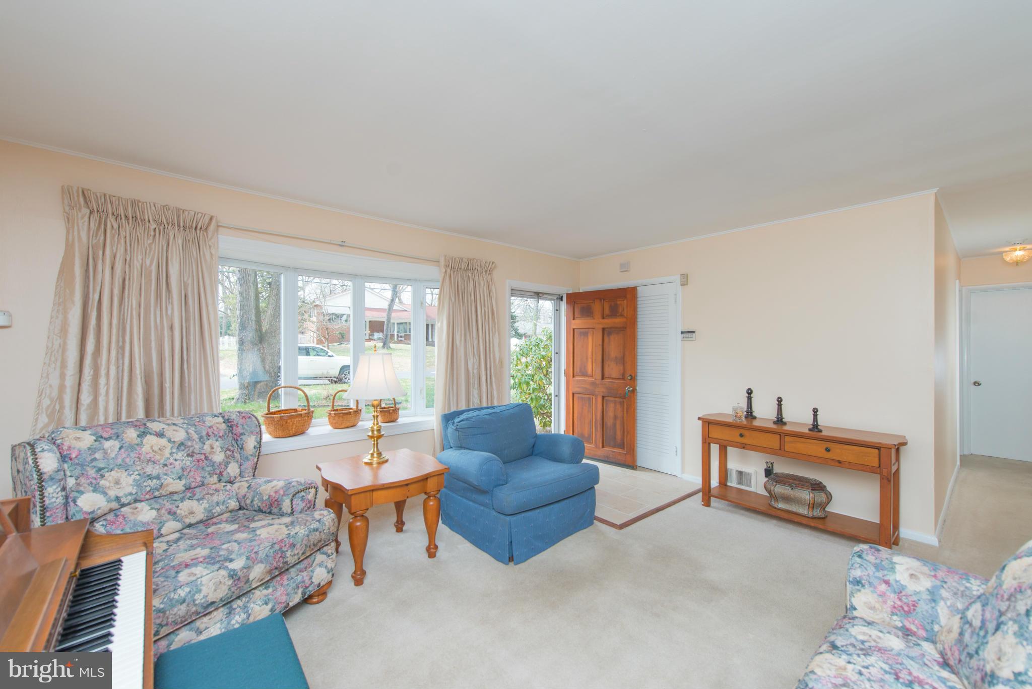 MANHATTAN BEACH - Residential