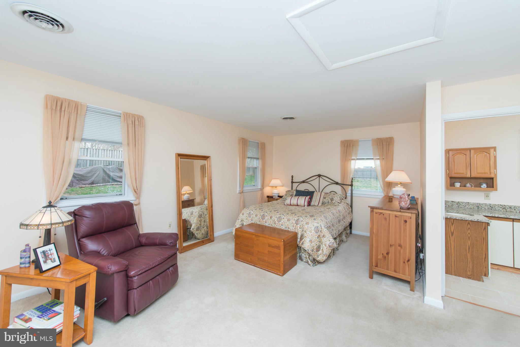 MANHATTAN BEACH - Residential