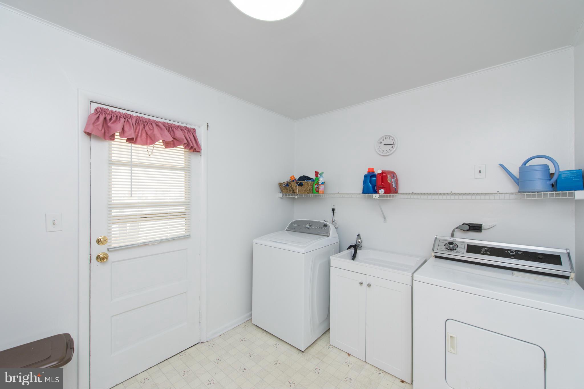 MANHATTAN BEACH - Residential