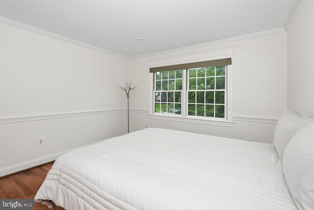 SHAKER WOODS - Residential