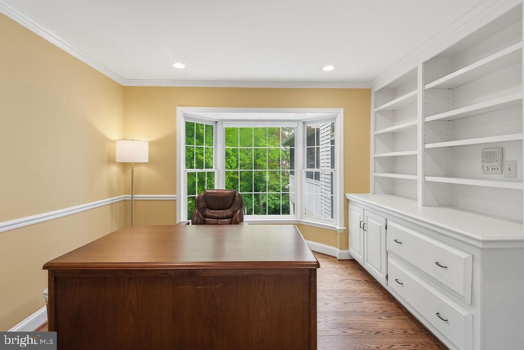 SHAKER WOODS - Residential