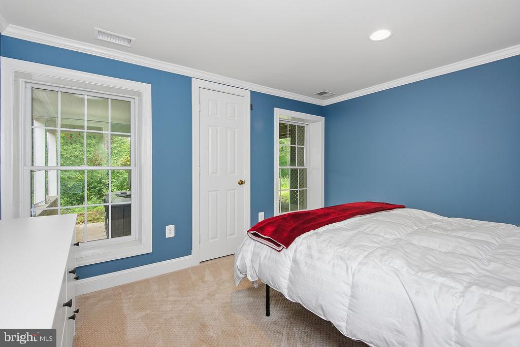 SHAKER WOODS - Residential
