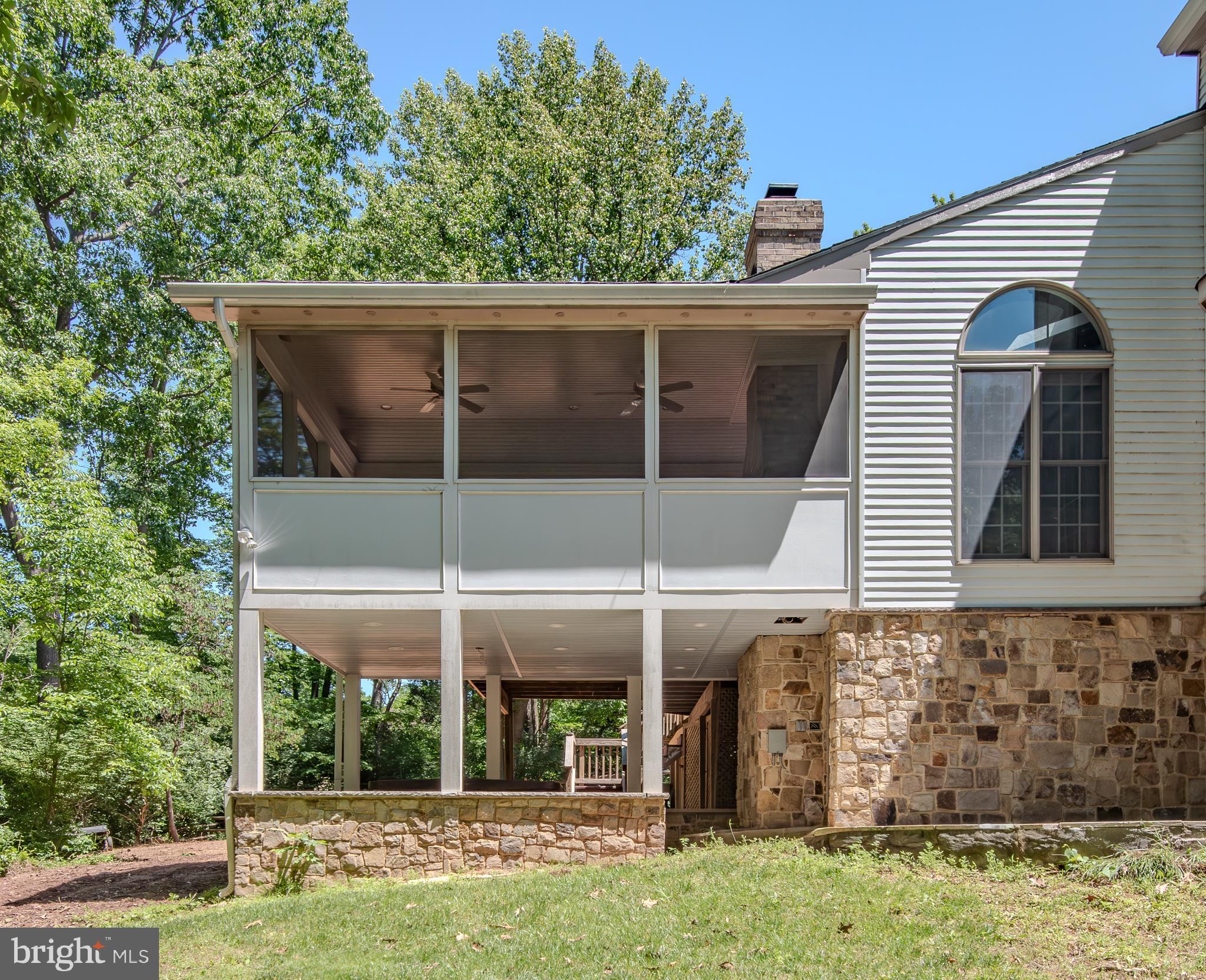 SHAKER WOODS - Residential