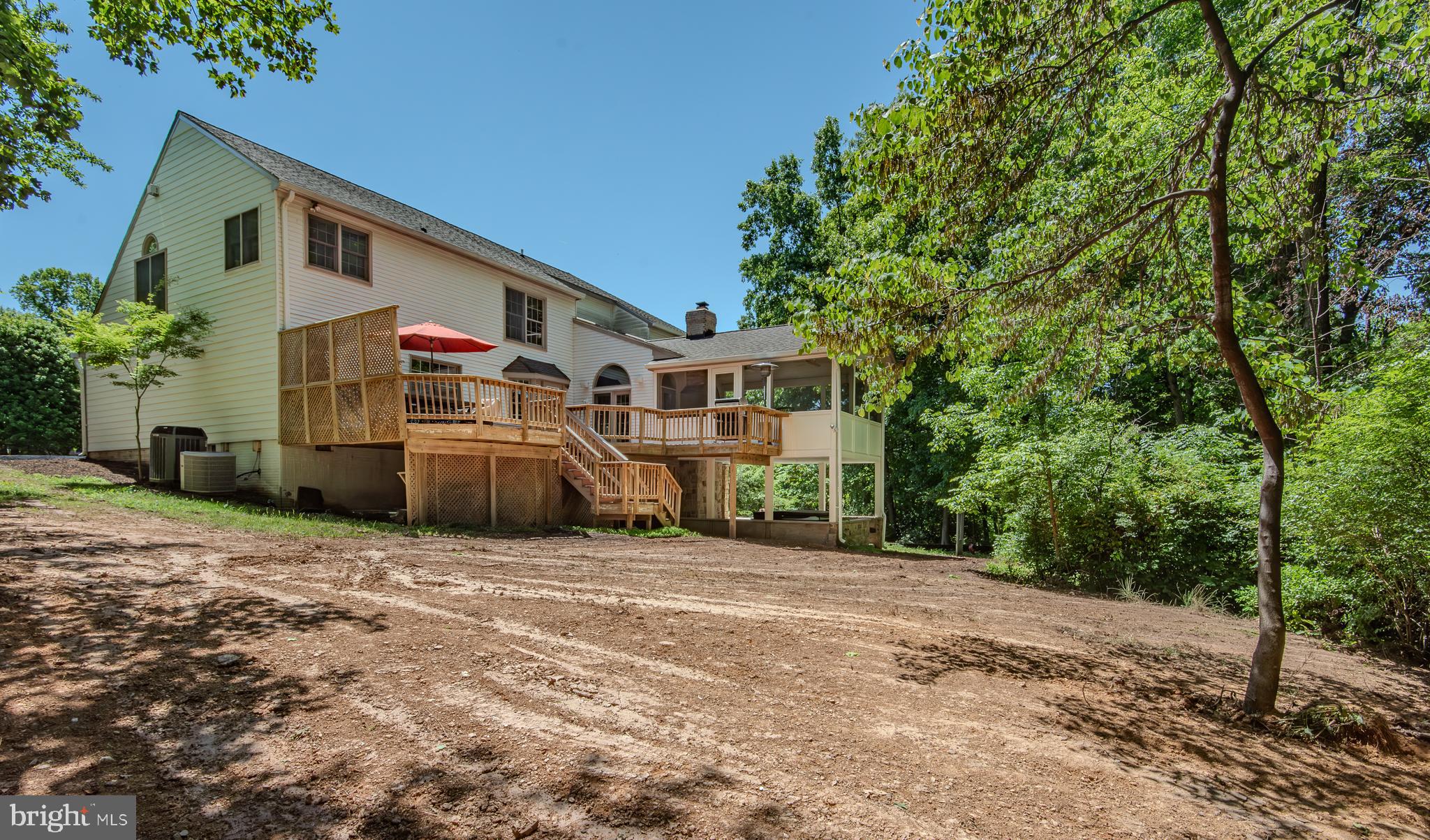 SHAKER WOODS - Residential