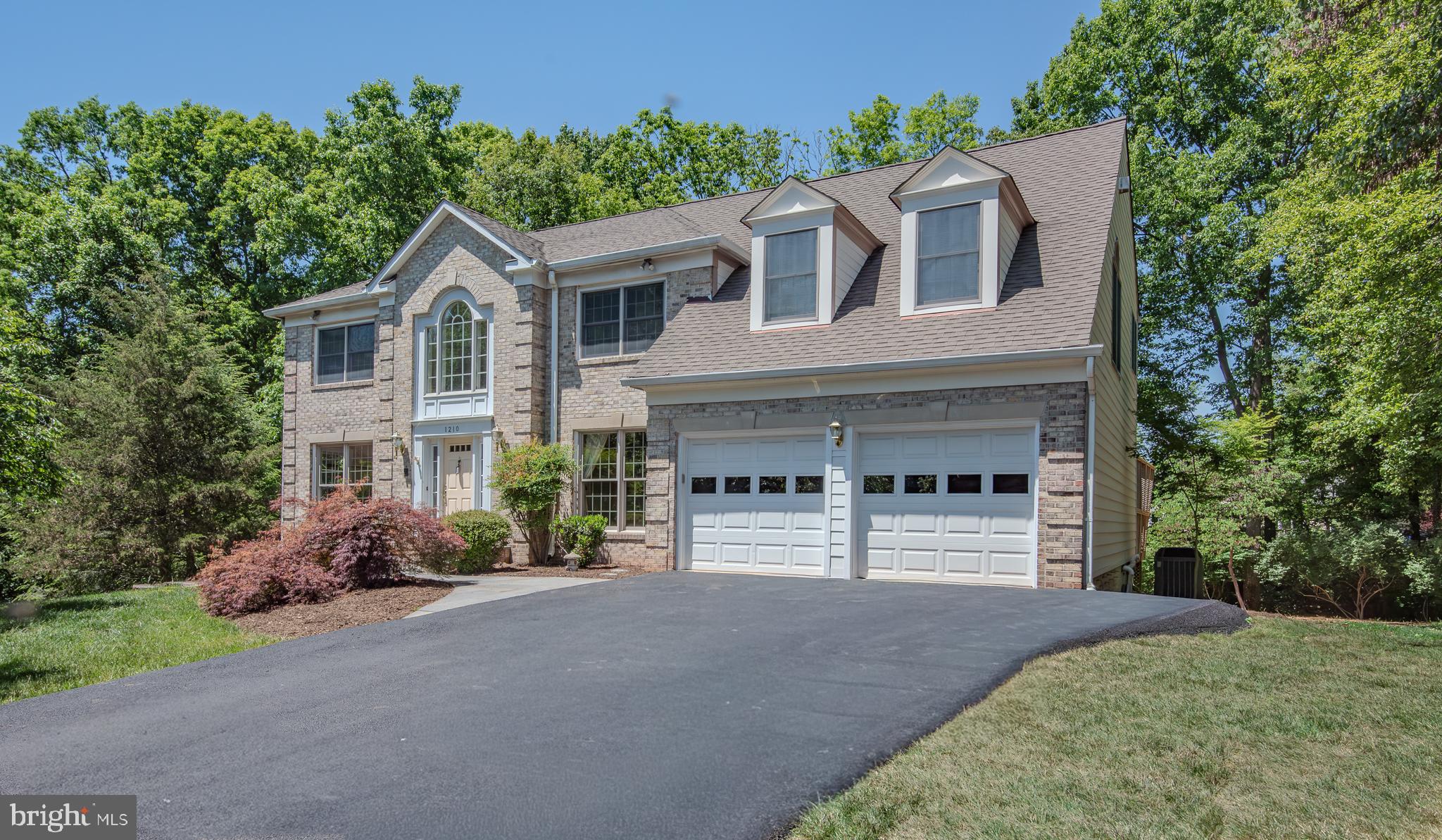 SHAKER WOODS - Residential