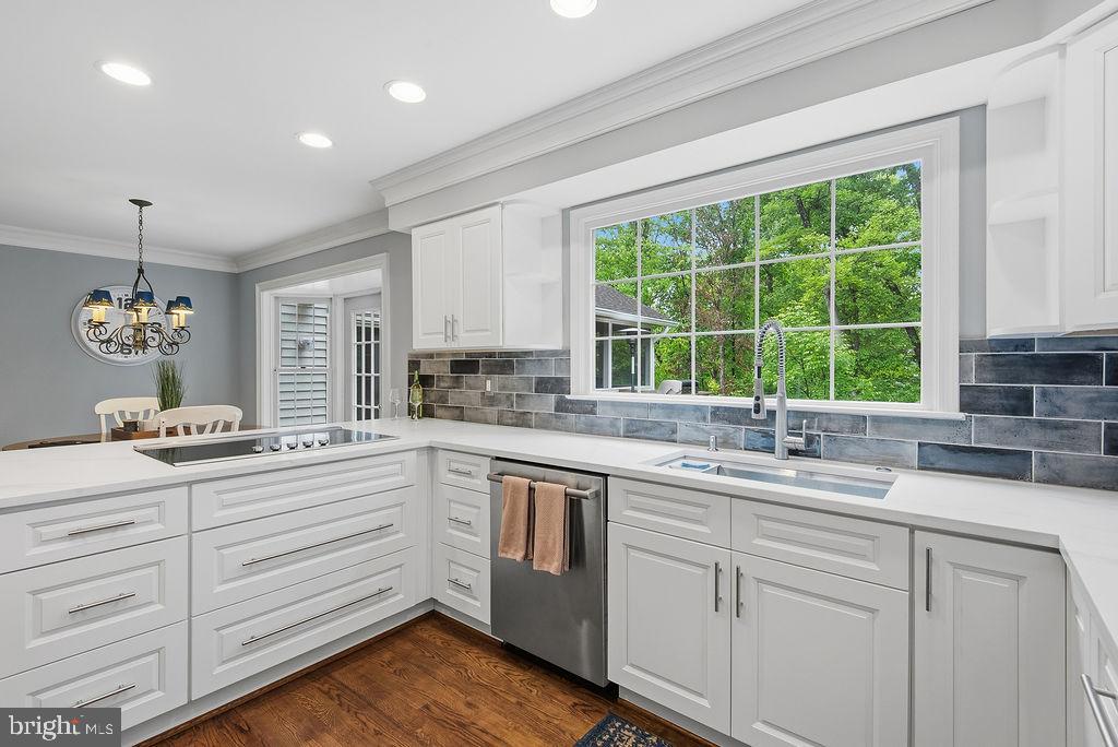SHAKER WOODS - Residential