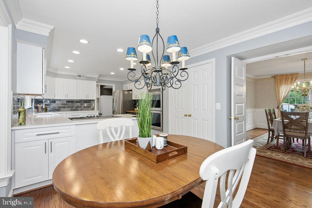 SHAKER WOODS - Residential