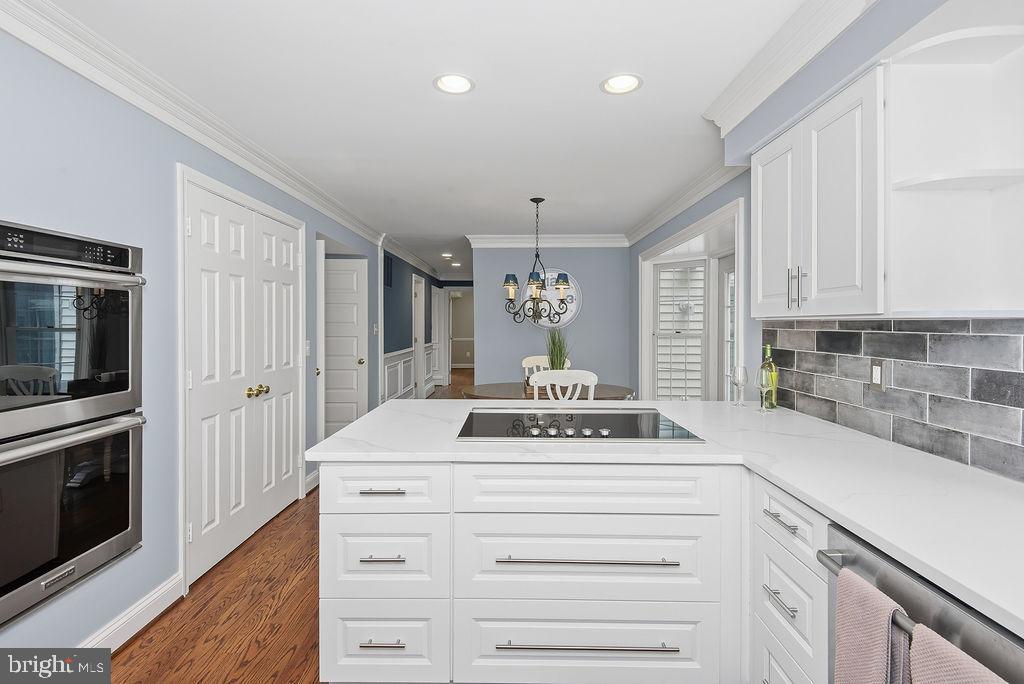SHAKER WOODS - Residential