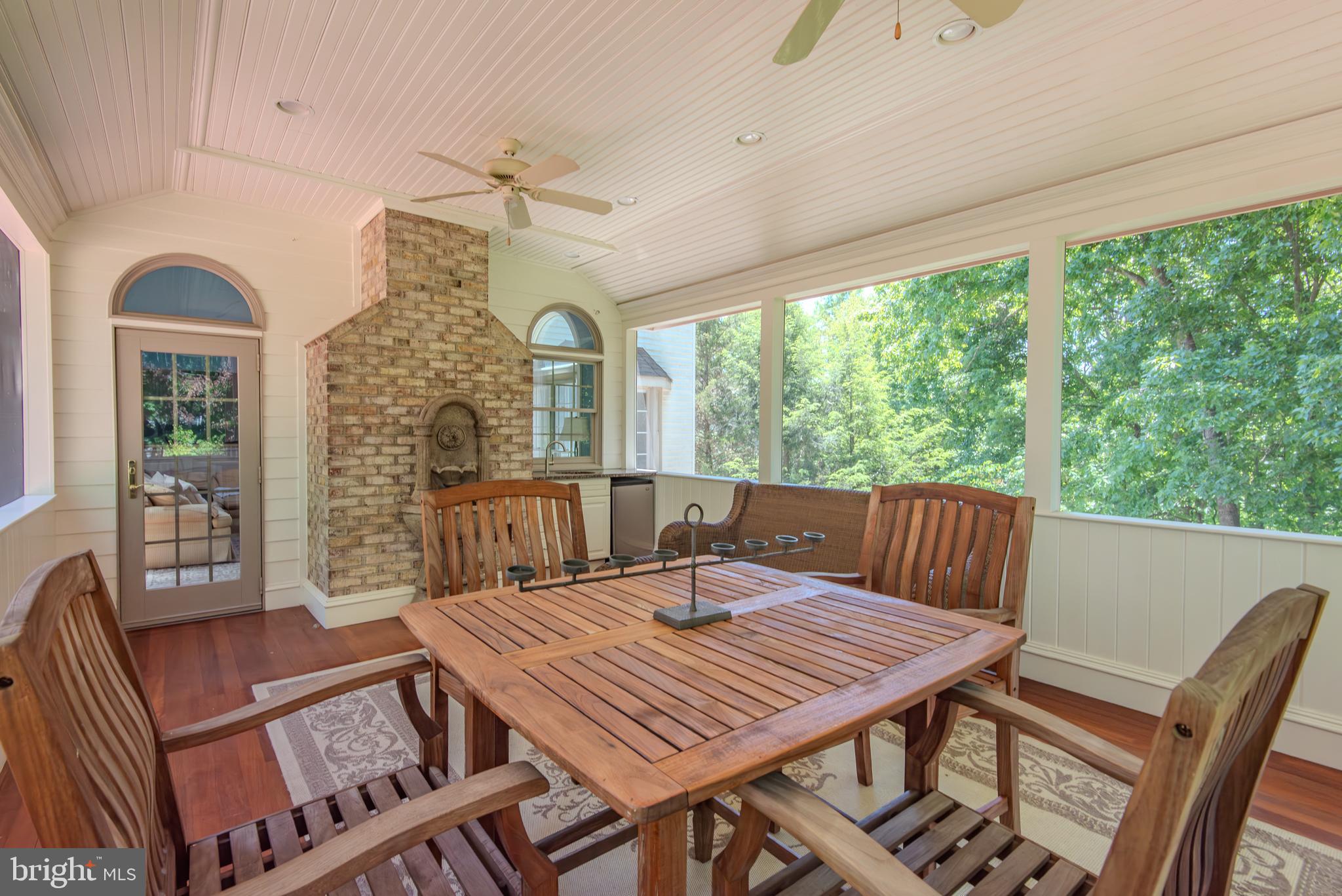 SHAKER WOODS - Residential