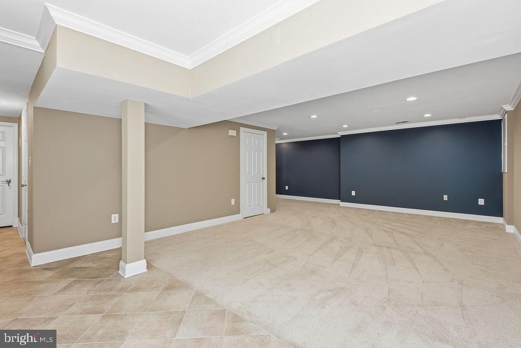 SHAKER WOODS - Residential