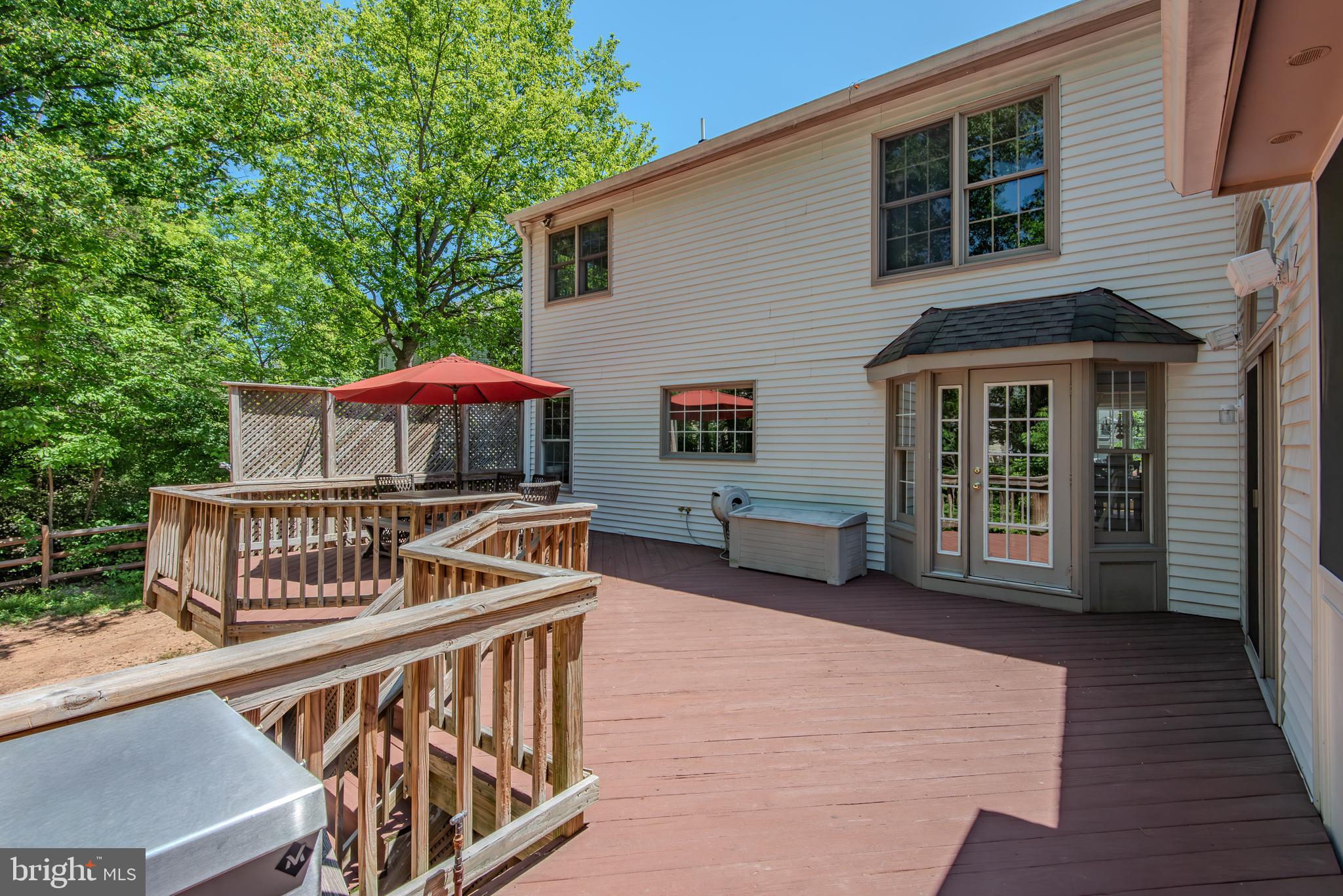 SHAKER WOODS - Residential