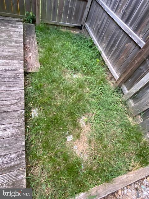 BELVEDERE SQUARE - Residential Lease