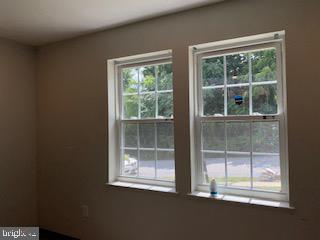 BELVEDERE SQUARE - Residential Lease