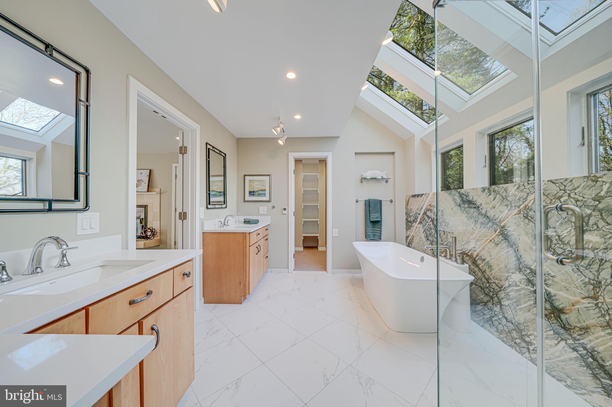 POTOMAC ESTATES - Residential