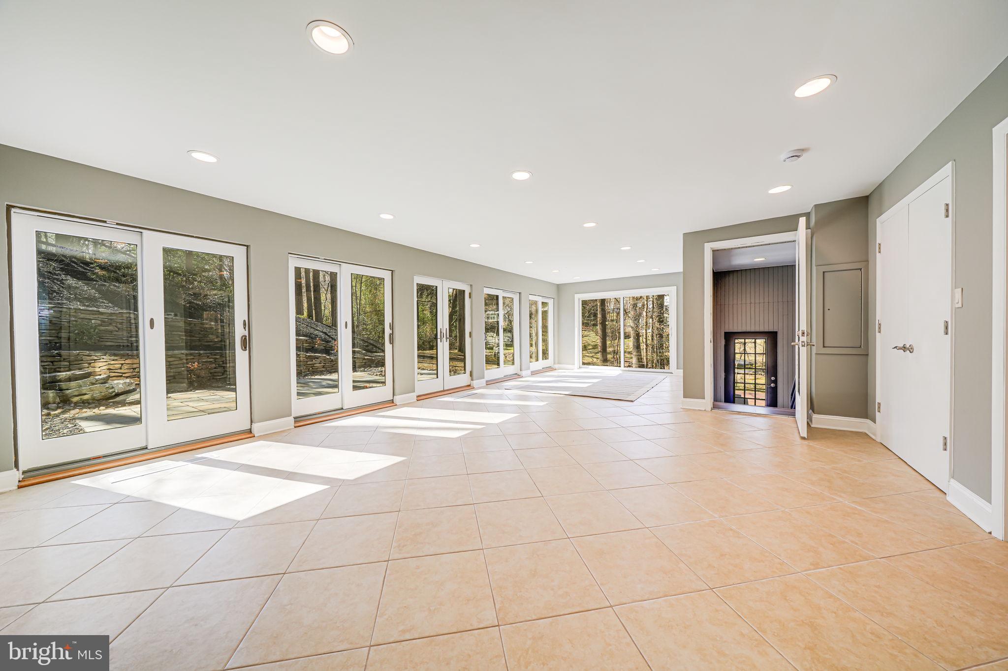 POTOMAC ESTATES - Residential