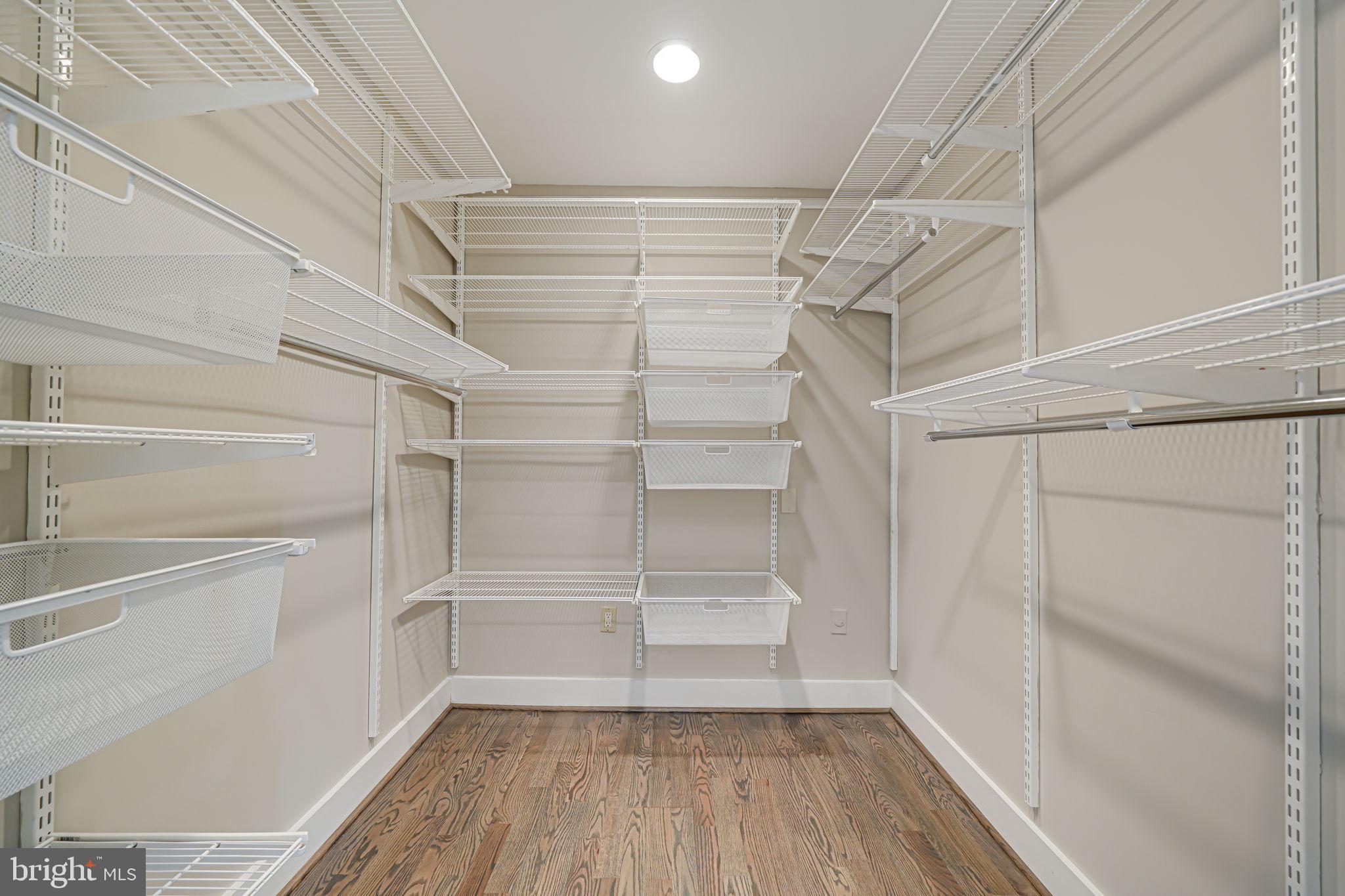 POTOMAC ESTATES - Residential