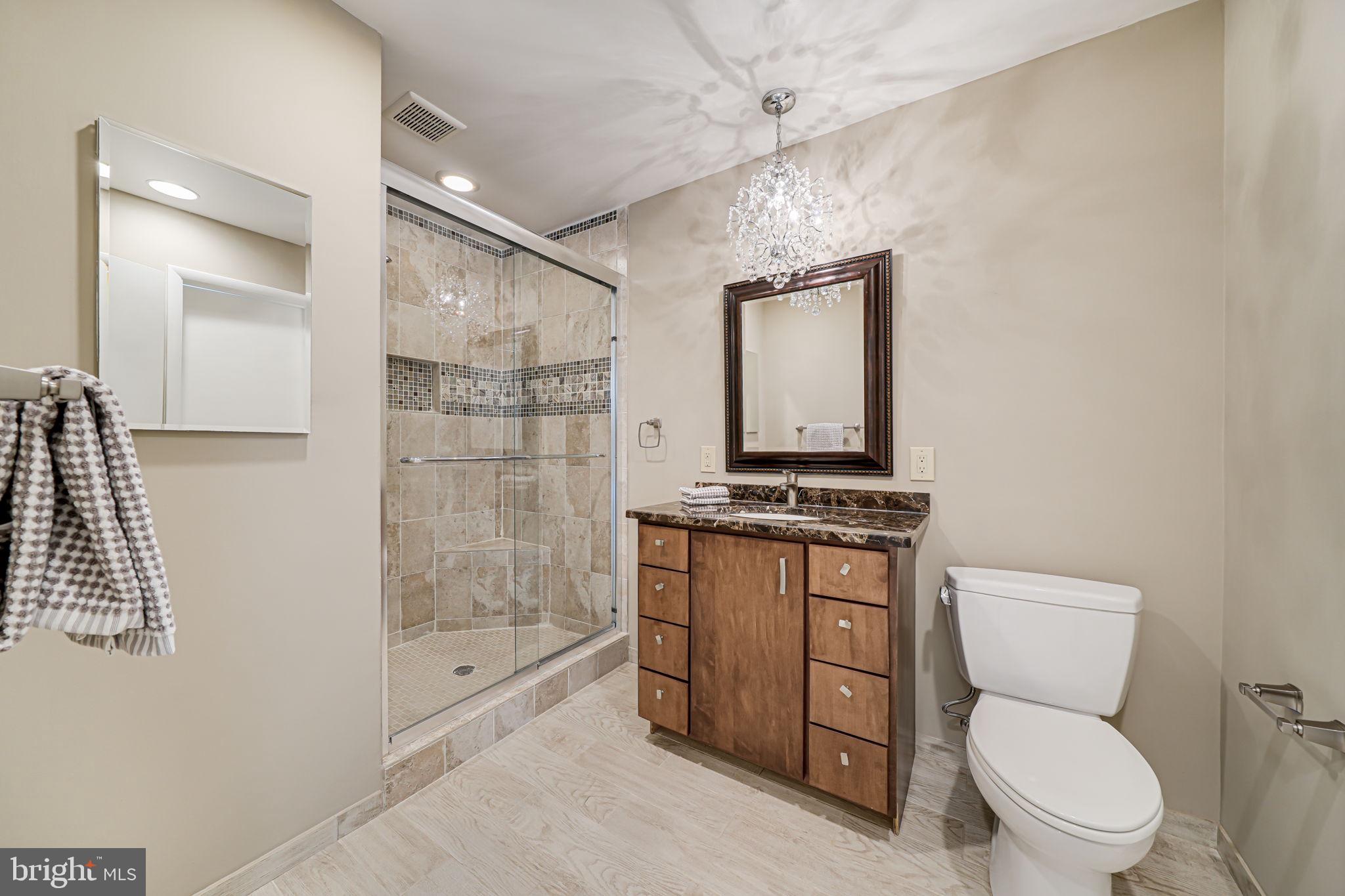 POTOMAC ESTATES - Residential