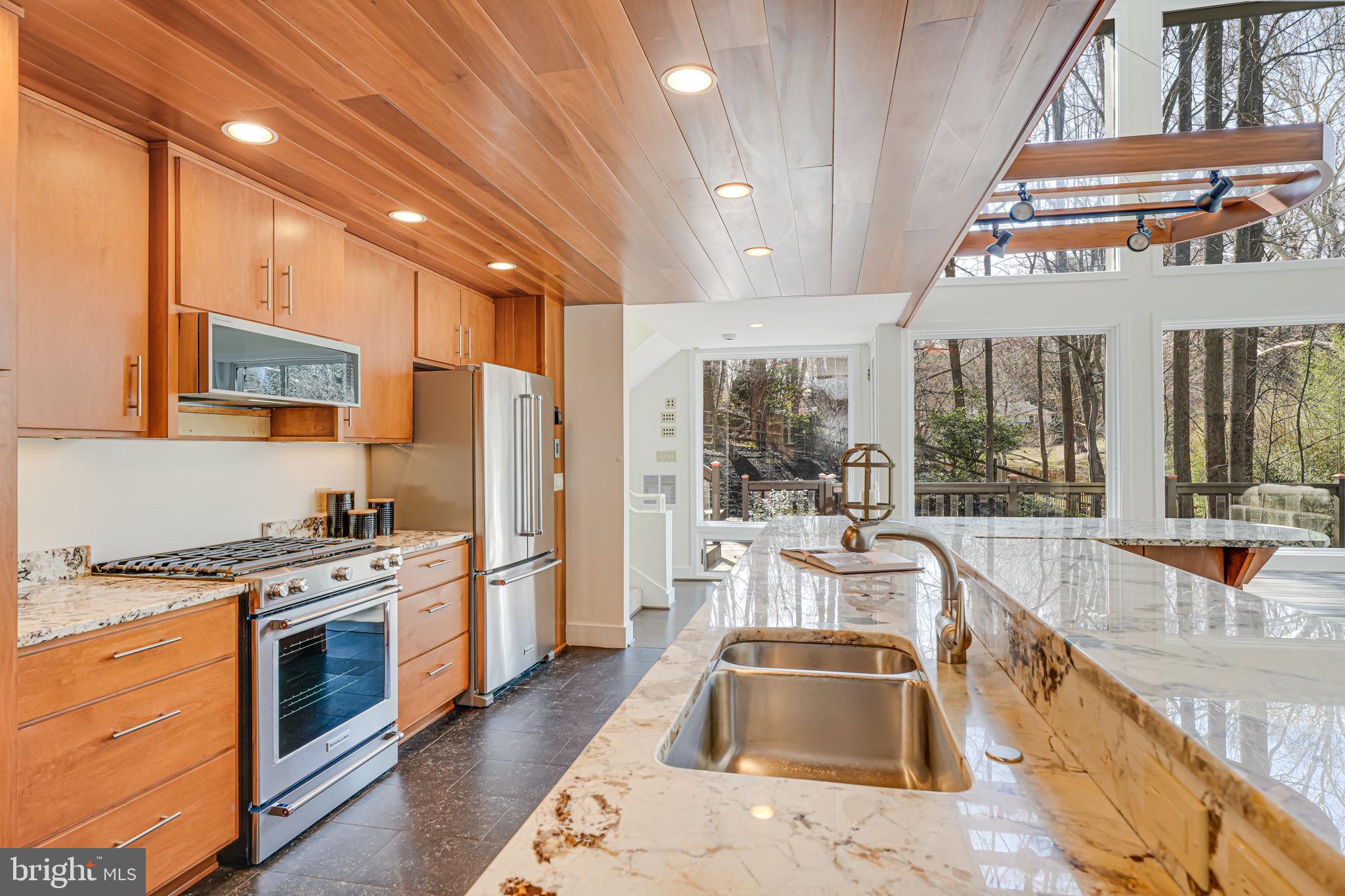 POTOMAC ESTATES - Residential