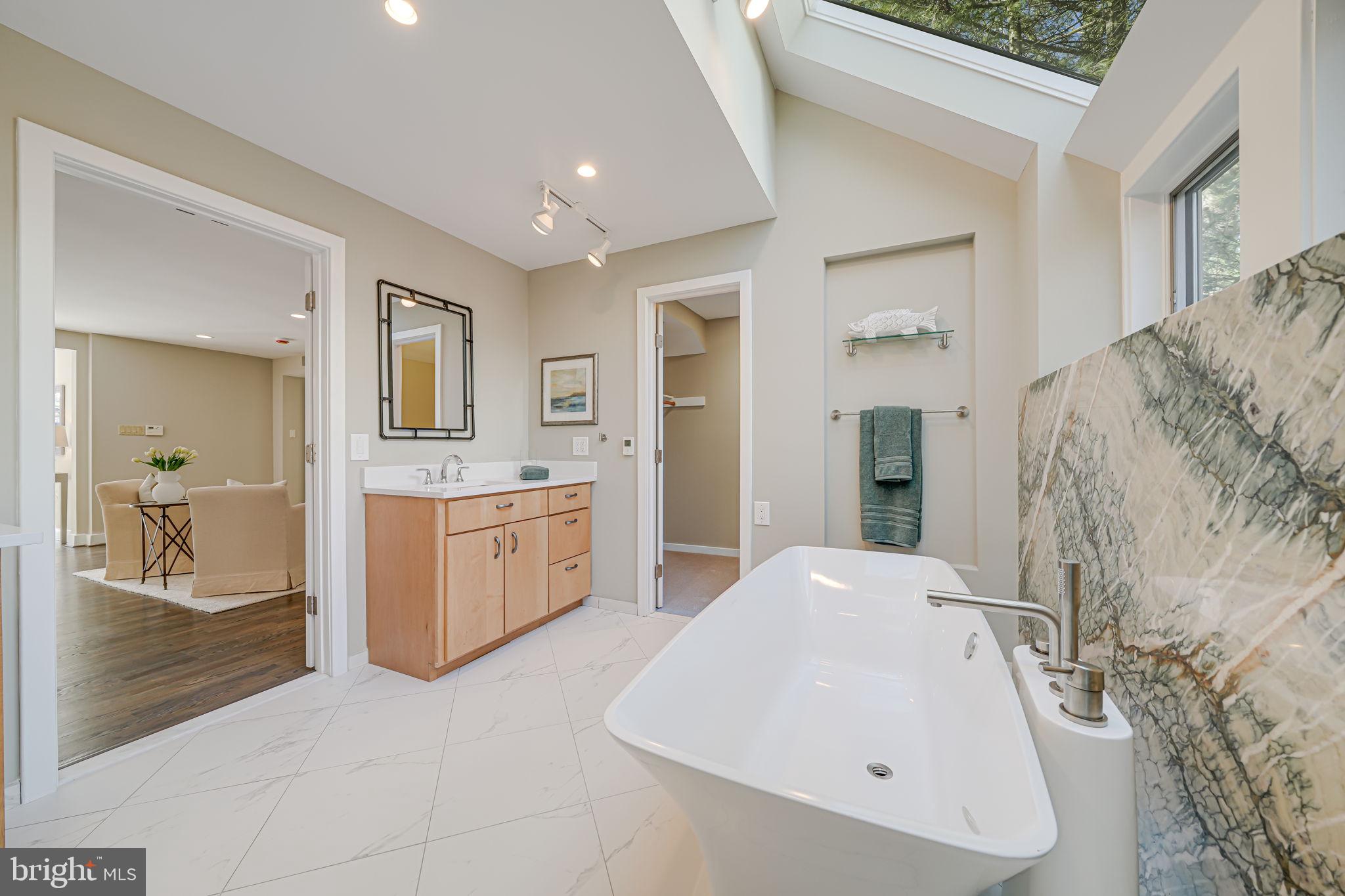 POTOMAC ESTATES - Residential