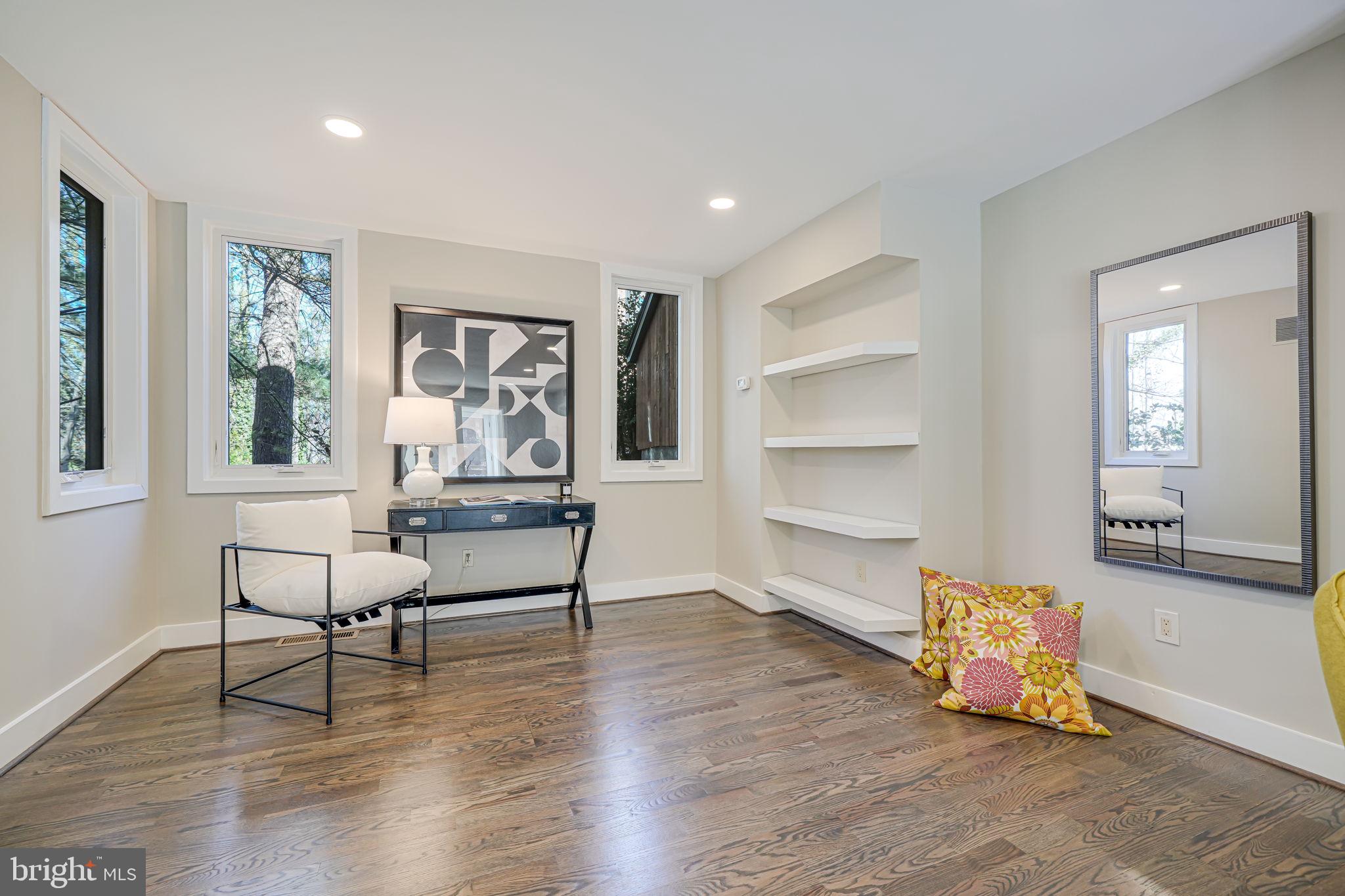 POTOMAC ESTATES - Residential