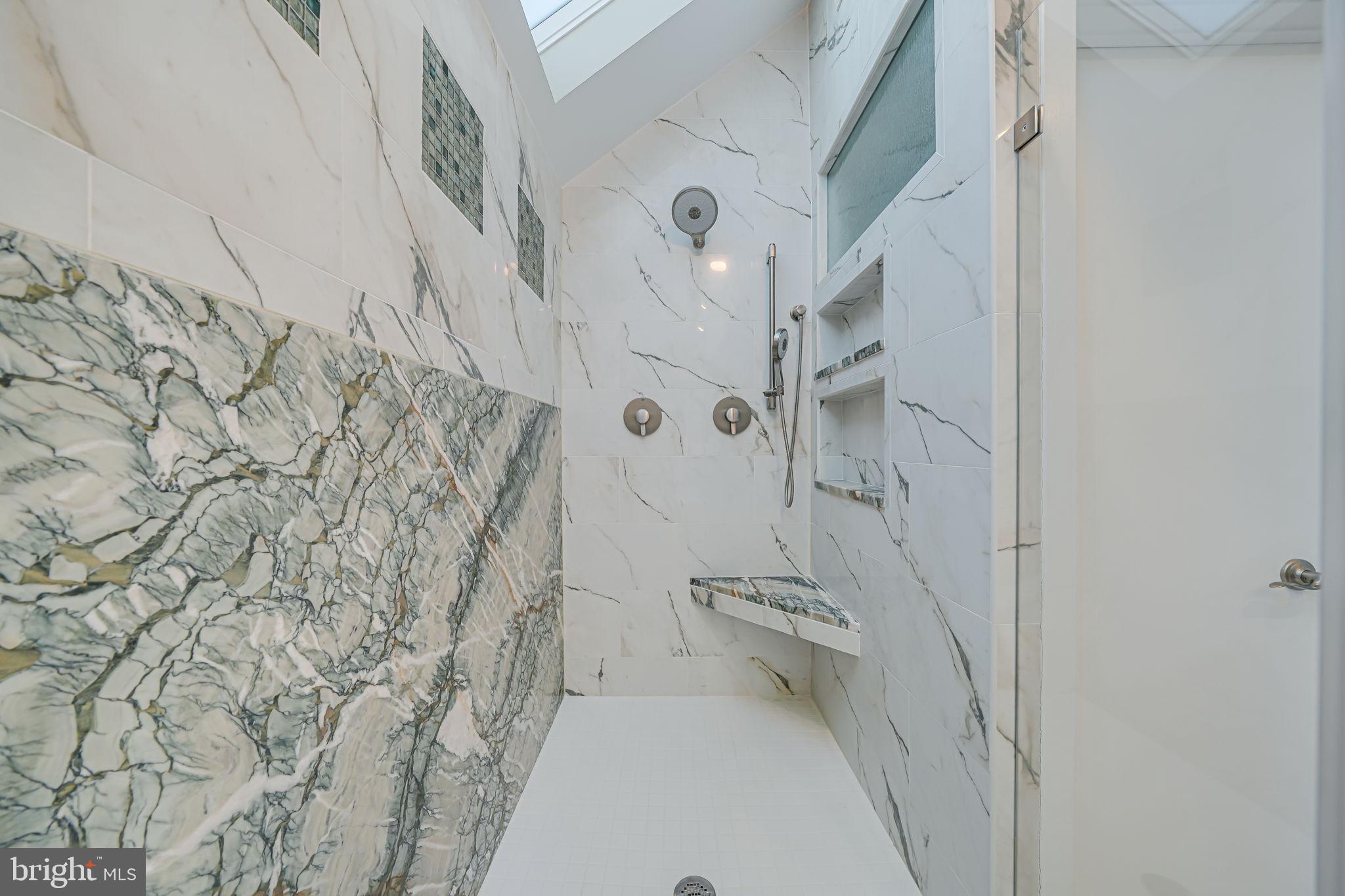 POTOMAC ESTATES - Residential