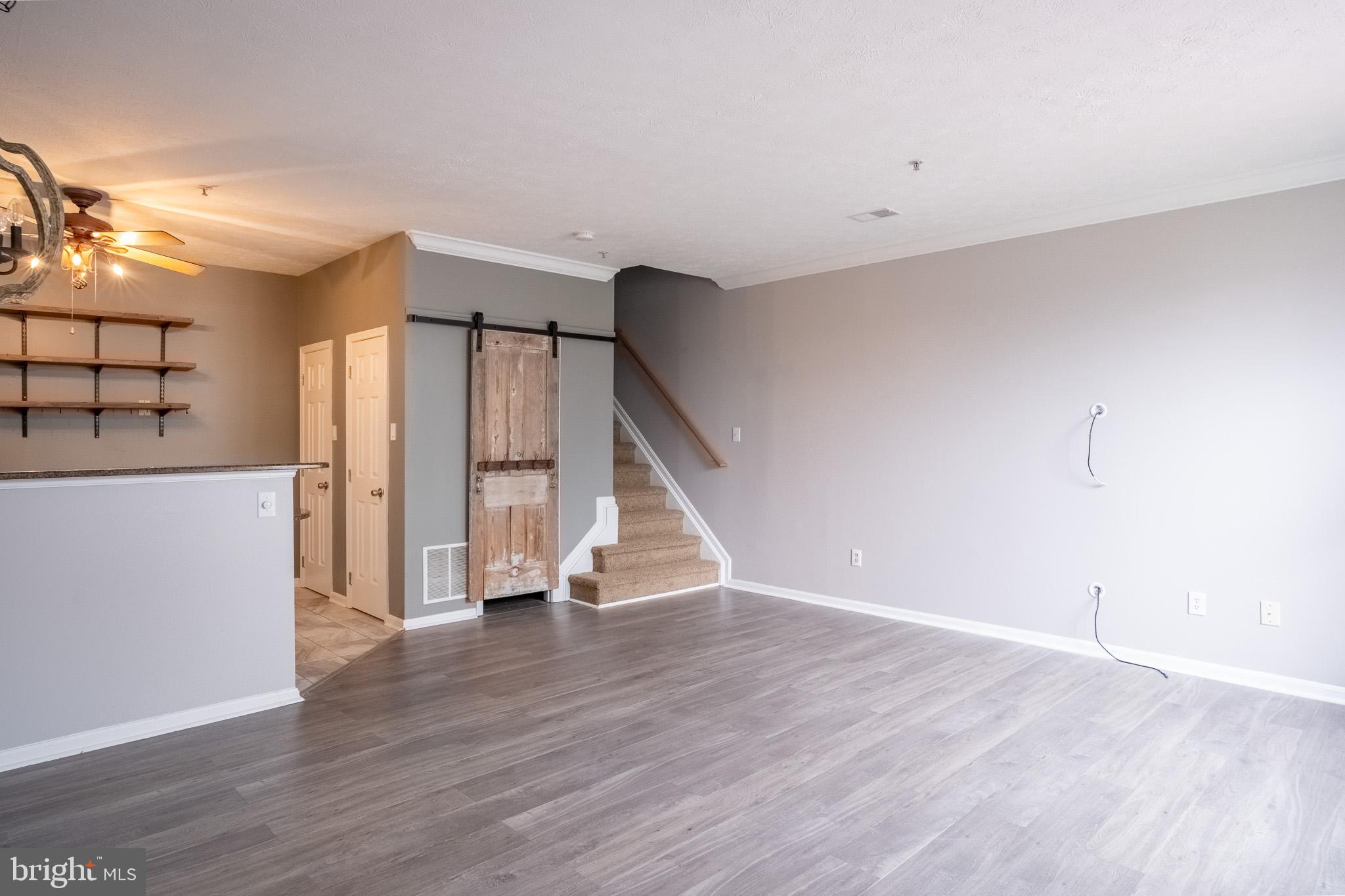 WELLINGTON TRACE - Residential