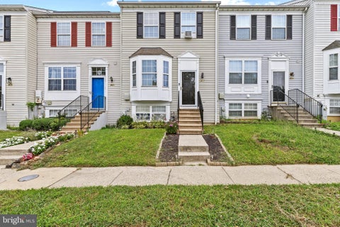 Townhouse For Rent - 2609 Claybrooke Drive<br/> WINDSOR MILL, MD 21244