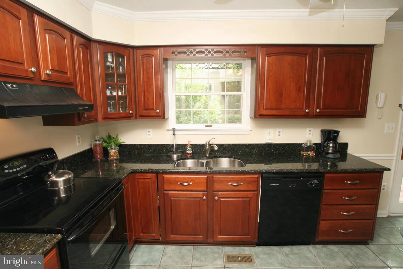 SHIPLEYS CHOICE - Residential Lease