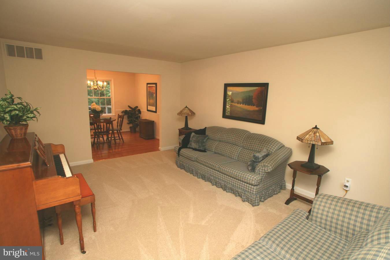 SHIPLEYS CHOICE - Residential Lease