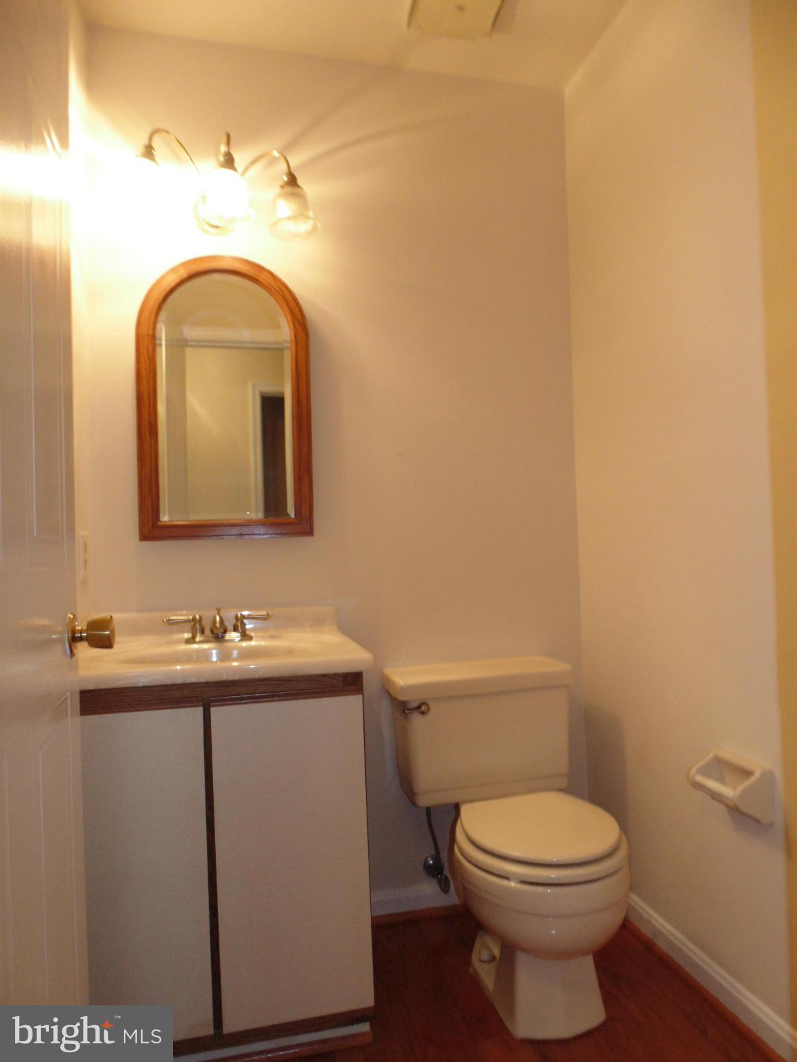 SHIPLEYS CHOICE - Residential Lease