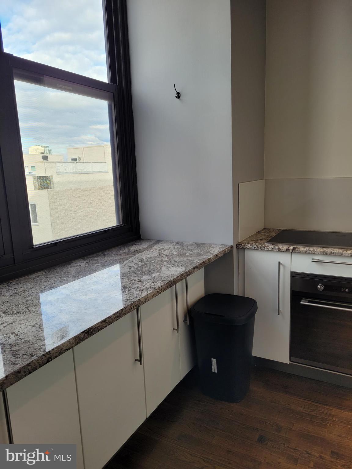 BELLA VISTA - Residential Lease