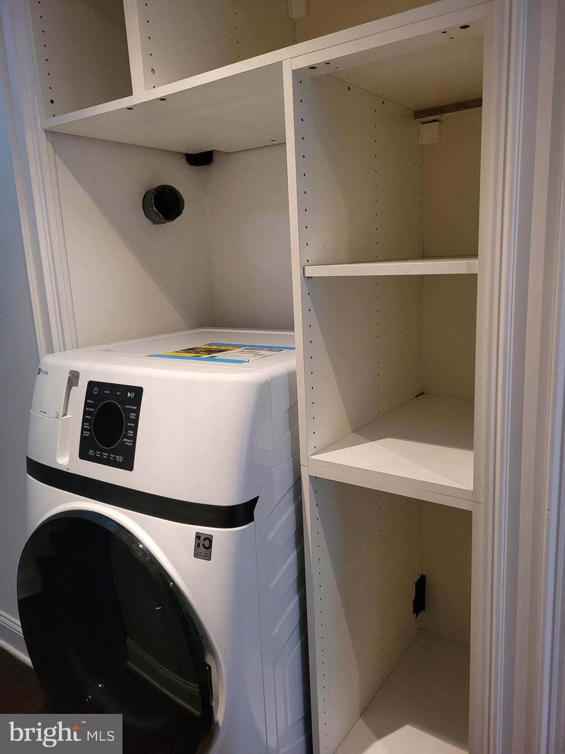 BELLA VISTA - Residential Lease