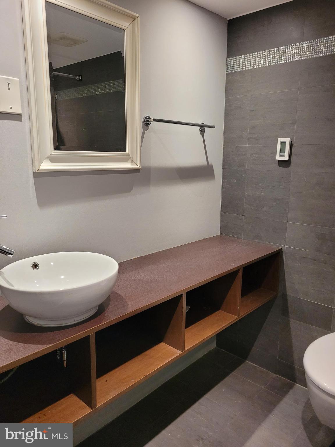 BELLA VISTA - Residential Lease