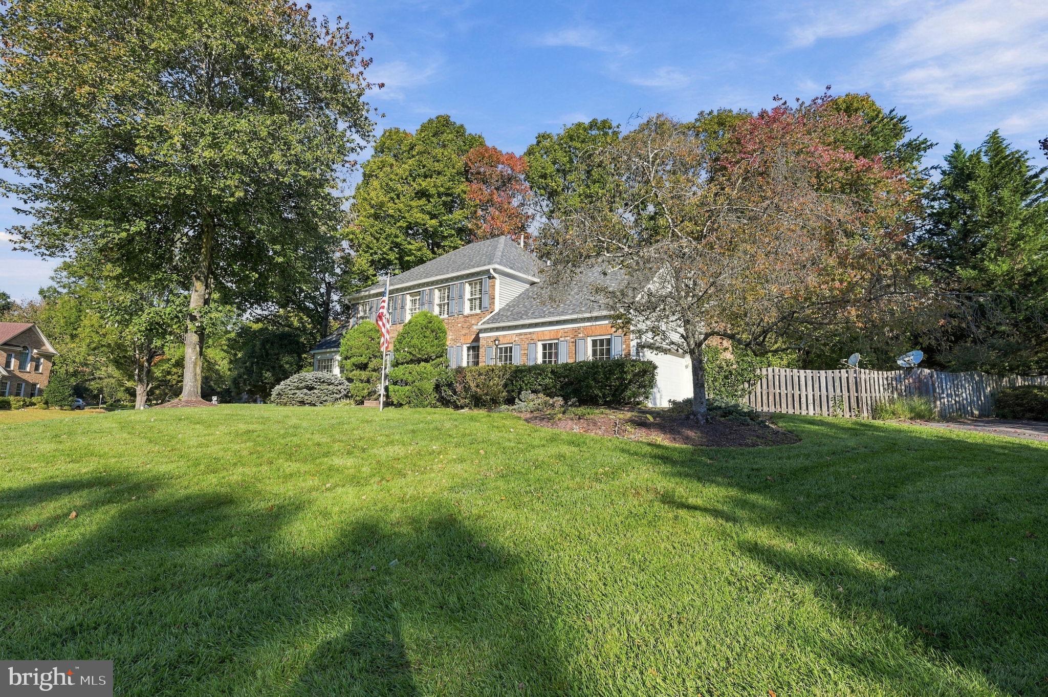 8514 HERON POND LANE