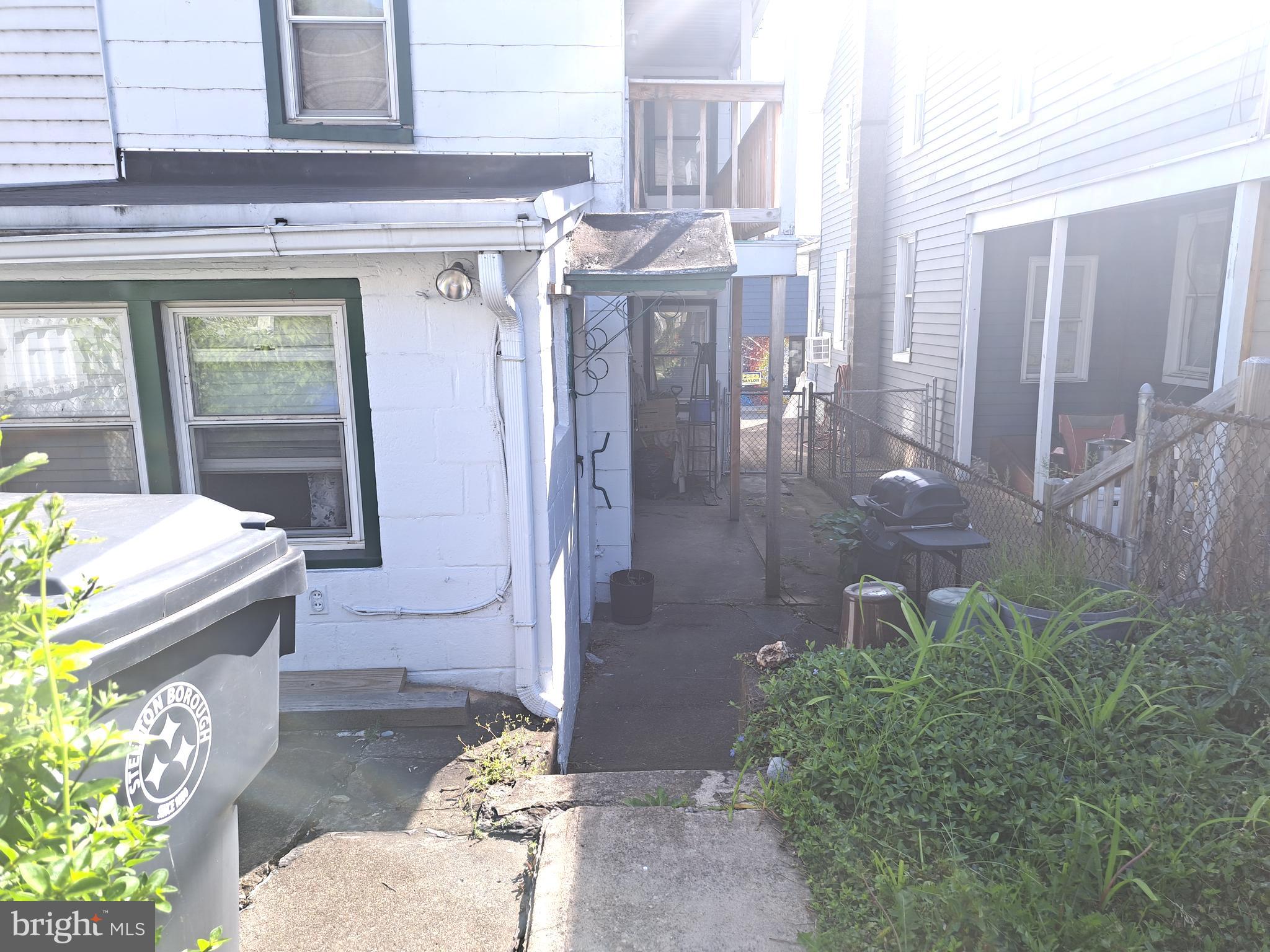 STEELTON BOROUGH - Residential