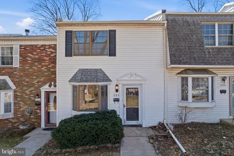 323 Harvard Square, Bensalem, PA MLS: PABU2118702