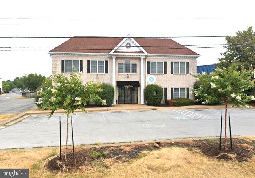 Premier Location - Intersection of Commerce and John Marshall Highway.  Excellent condition.  8,244 SF on 0.66 acres.  Approximately 4,000 SF on the first floor on a month-to-month lease.  Second floor has 7 small suites, 6 are leased.  Tax accessed at $1,332,203.  Generous parking located in front and back of the building.
It could be an owner/user or investor opportunity.
