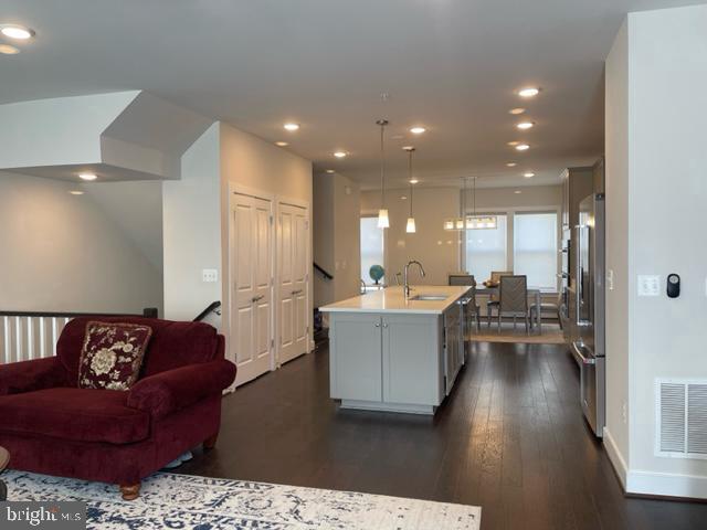 KING FARM IRVINGTON - Residential Lease