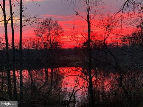 Tiny photo for 714 Harding Highway, CARNEYS POINT, NJ 08069 (MLS # NJSA2017688)