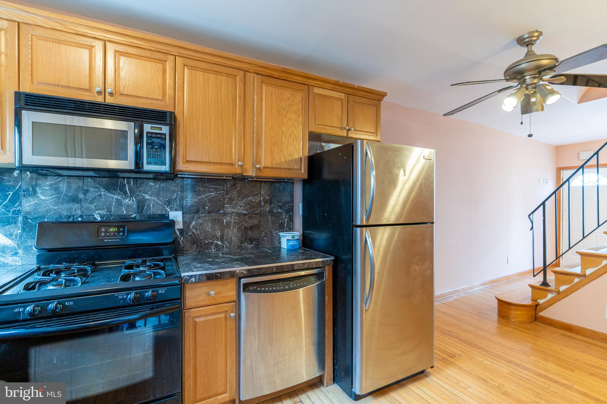 BELLA VISTA - Residential Lease