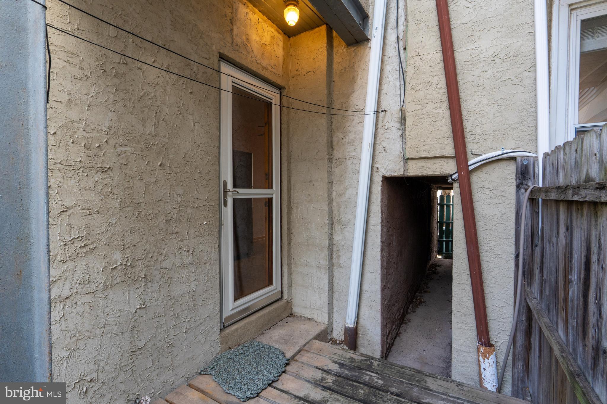 BELLA VISTA - Residential Lease