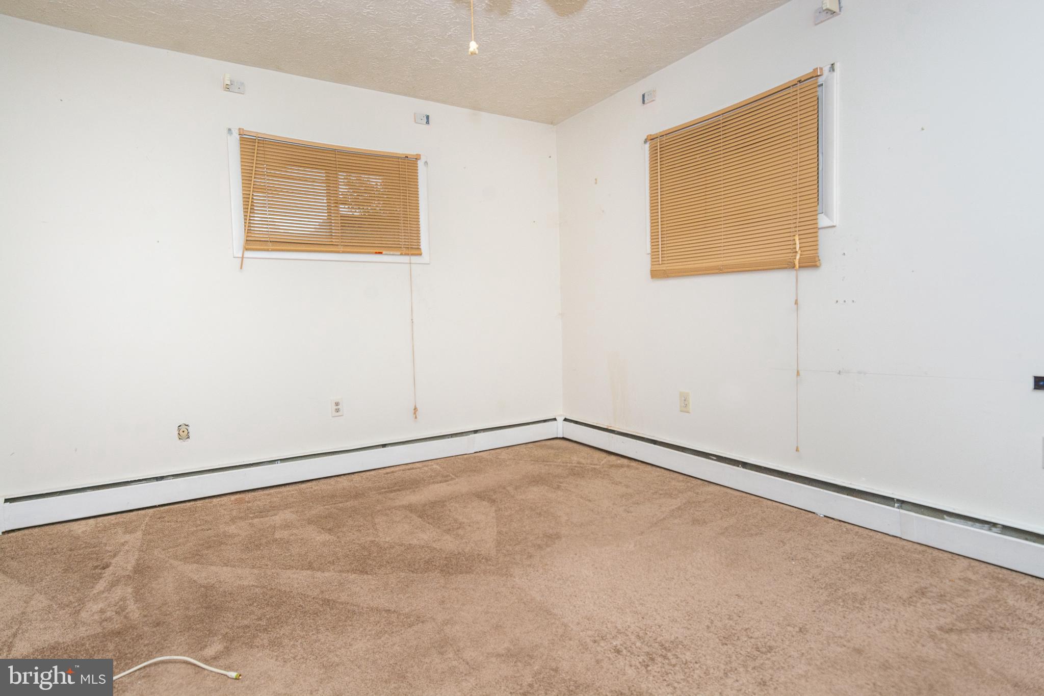 GREEN GABLES - Residential