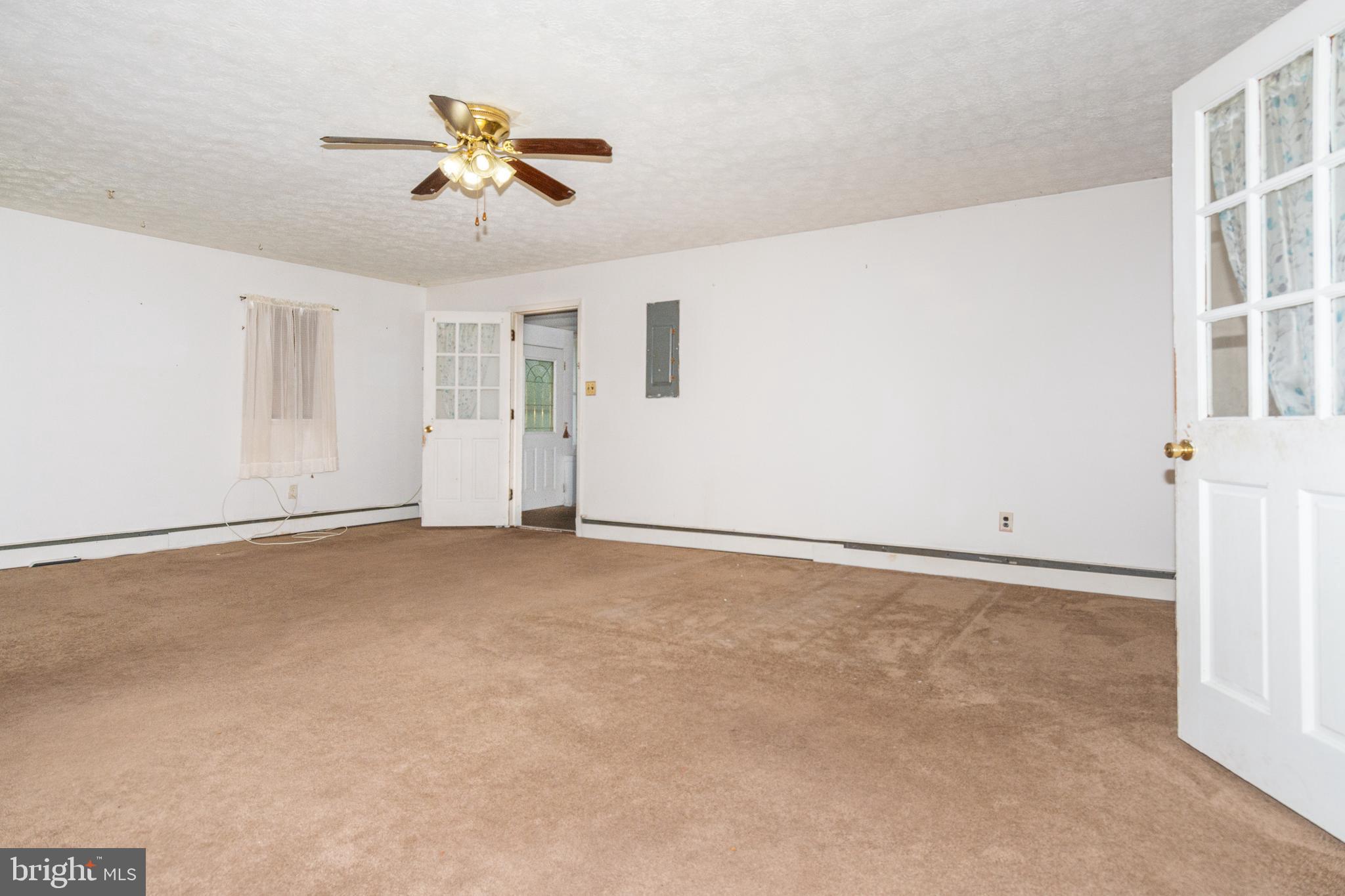 GREEN GABLES - Residential