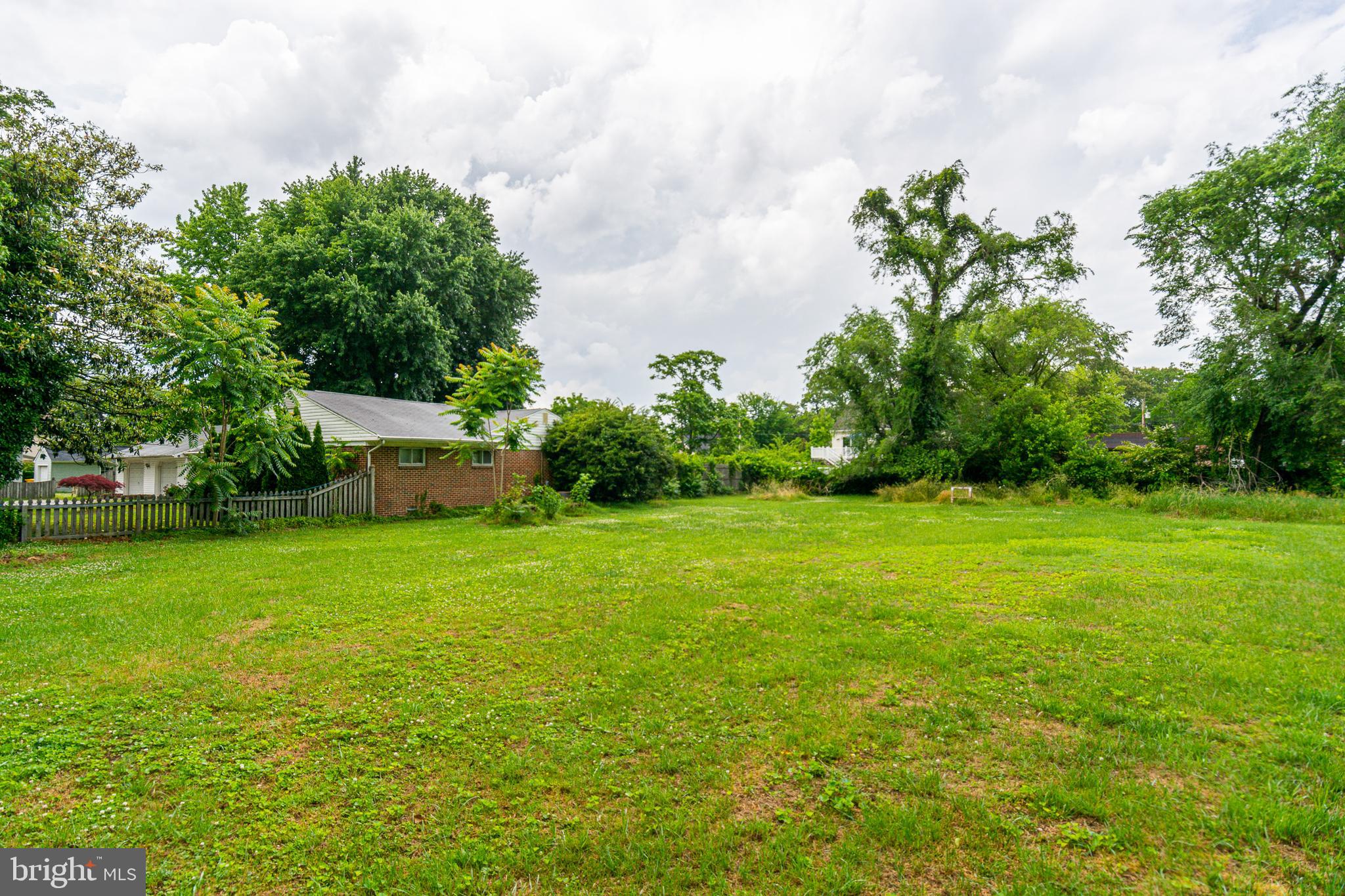 GREEN GABLES - Residential