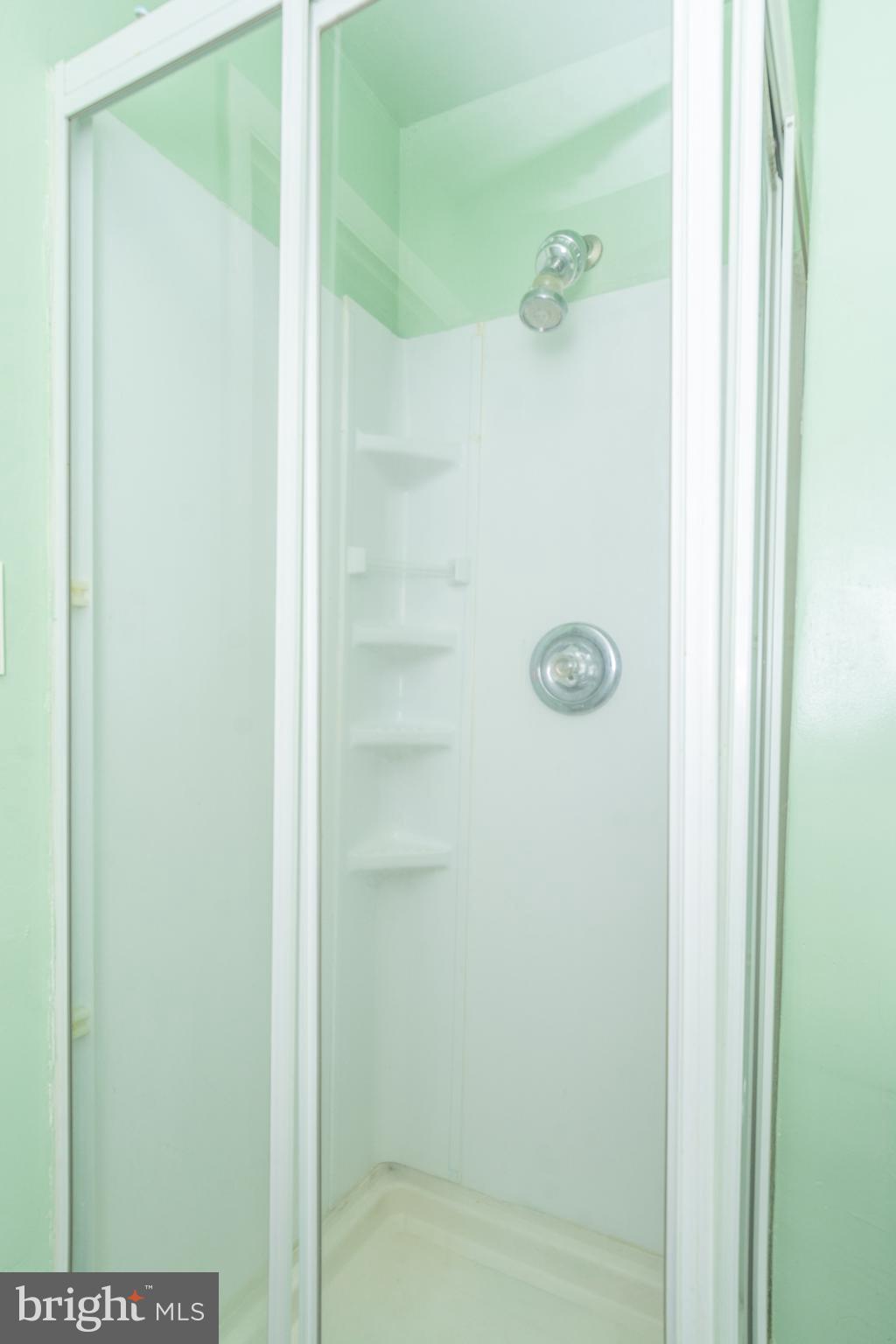 GREEN GABLES - Residential