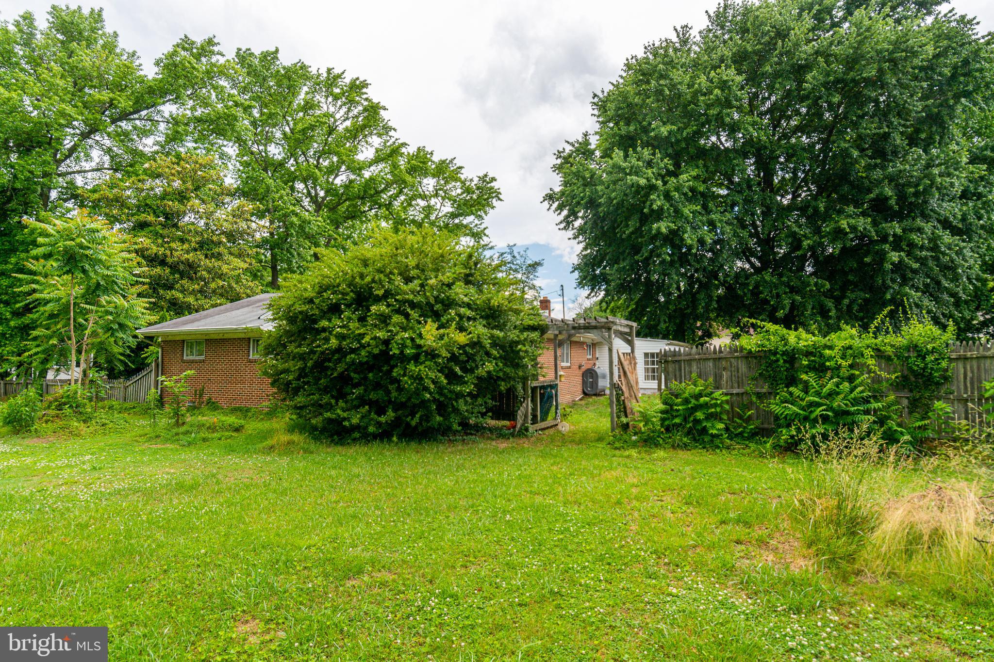 GREEN GABLES - Residential
