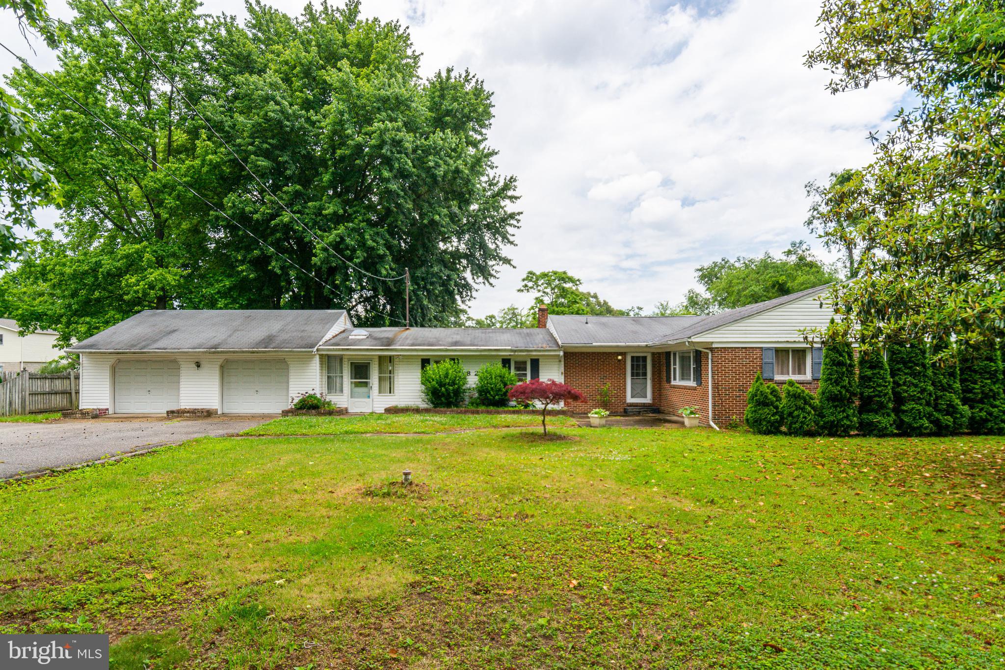 GREEN GABLES - Residential