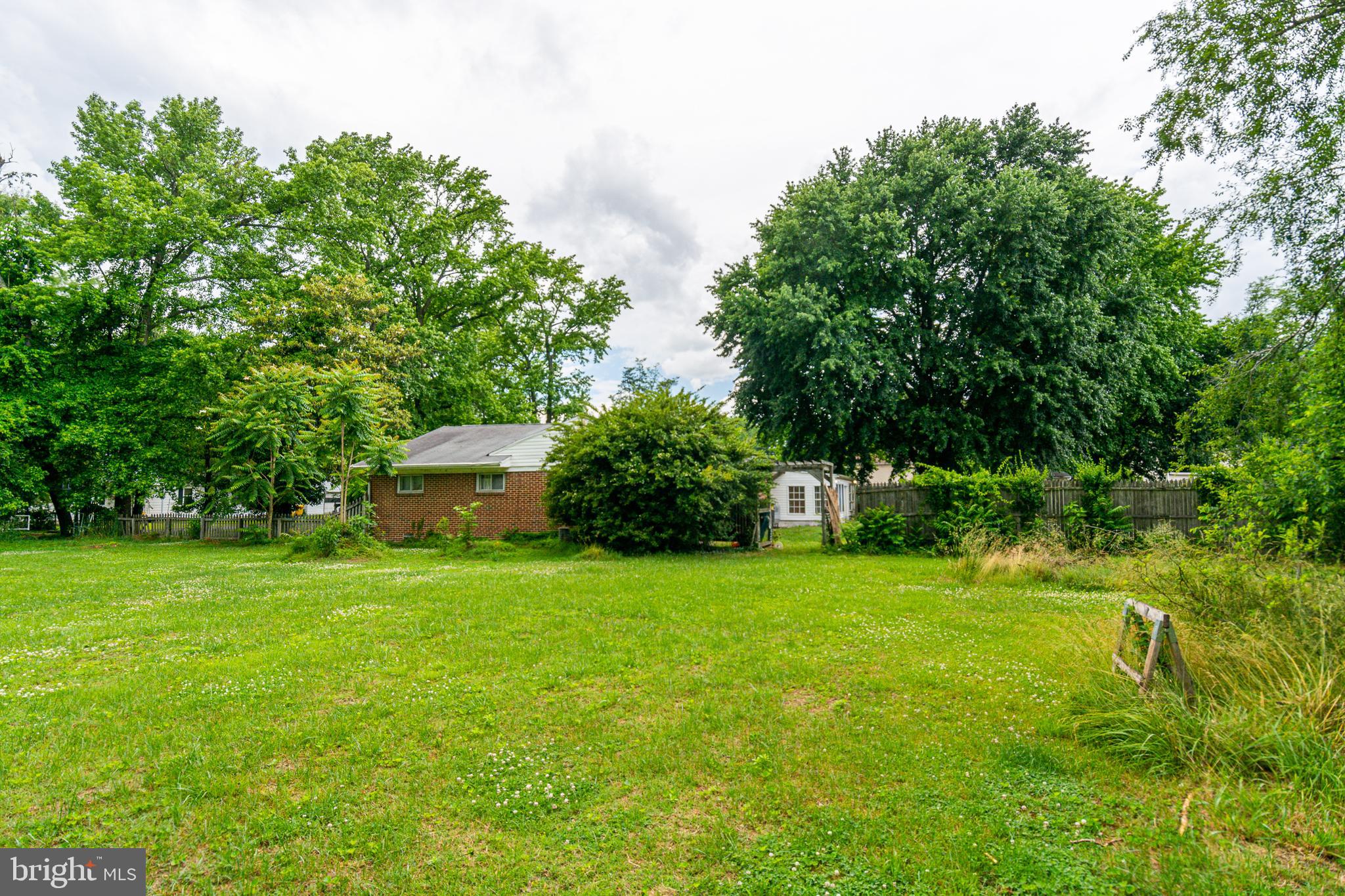 GREEN GABLES - Residential